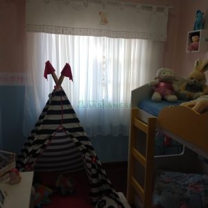 Casa com 246m², 6 dormitórios, 4 vagas, no bairro Cruzeiro em Caxias do Sul para Comprar