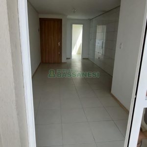 Apartamento com 52m², 2 dormitórios, 1 vaga, no bairro Cidade Nova em Caxias do Sul para Comprar