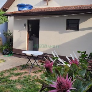 Casa com 100m², 5 dormitórios, no bairro Lourdes em Caxias do Sul para Comprar