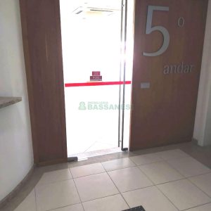 Sala com 455m², 8 vagas, no bairro Sanvitto em Caxias do Sul para Alugar