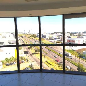 Sala com 455m², 8 vagas, no bairro Sanvitto em Caxias do Sul para Alugar