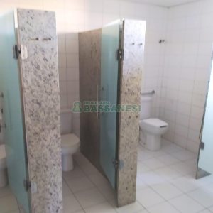 Sala com 455m², 8 vagas, no bairro Sanvitto em Caxias do Sul para Alugar