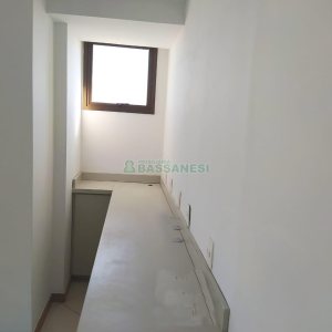 Sala com 455m², 8 vagas, no bairro Sanvitto em Caxias do Sul para Alugar