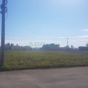 Terreno, no bairro Nossa Senhora das Graças em Caxias do Sul para Comprar