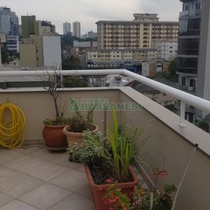 Apto/Cobertura com 176m², 3 dormitórios, 3 vagas, no bairro Centro em Caxias do Sul para Comprar