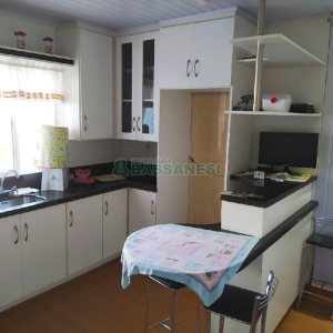 Casa Mobiliada com 130m², 2 dormitórios, 2 vagas, no bairro Presidente Vargas em Caxias do Sul para Comprar