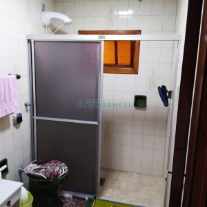 Casa Mobiliada com 130m², 2 dormitórios, 2 vagas, no bairro Presidente Vargas em Caxias do Sul para Comprar