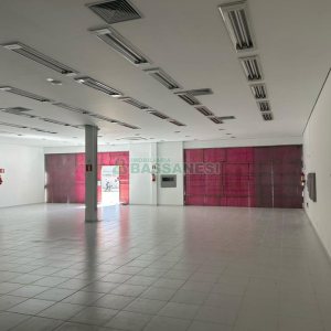 Loja, no bairro Lourdes em Caxias do Sul para Alugar