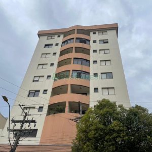Apartamento com 62m², 2 dormitórios, 1 vaga, no bairro Centro em Caxias do Sul para Comprar
