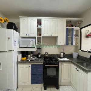 Apartamento com 62m², 2 dormitórios, 1 vaga, no bairro Centro em Caxias do Sul para Comprar