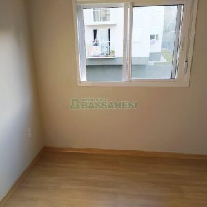 Apartamento com 60m², 2 dormitórios, 1 vaga, no bairro São Virgílio em Caxias do Sul para Comprar
