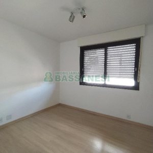 Apartamento com 113m², 3 dormitórios, 1 vaga, no bairro Centro em Caxias do Sul para Comprar