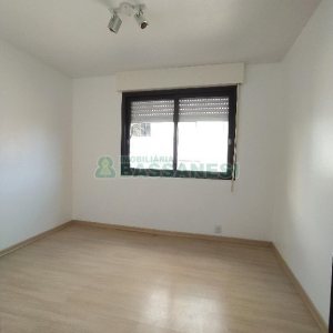 Apartamento com 113m², 3 dormitórios, 1 vaga, no bairro Centro em Caxias do Sul para Comprar