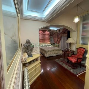 Apartamento com 243m², 4 dormitórios, 4 vagas, no bairro Centro em Caxias do Sul para Comprar