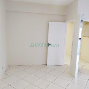 Sala com 45m², no bairro São Pelegrino em Caxias do Sul para Comprar