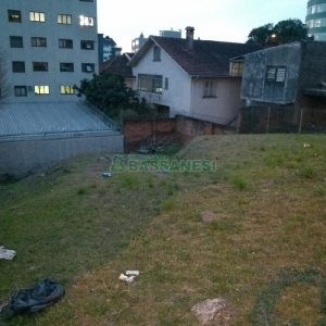 Terreno, no bairro Lourdes em Caxias do Sul para Comprar