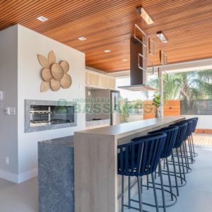 Apartamento com 143m², 3 dormitórios, 2 vagas, no bairro Madureira em Caxias do Sul para Comprar