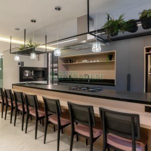 Apartamento com 143m², 3 dormitórios, 2 vagas, no bairro Madureira em Caxias do Sul para Comprar