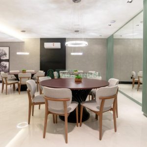 Apartamento com 143m², 3 dormitórios, 2 vagas, no bairro Madureira em Caxias do Sul para Comprar