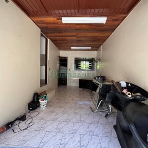 Casa com 98m², 3 dormitórios, 1 vaga, no bairro Esplanada em Caxias do Sul para Alugar