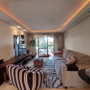 Apartamento com 118m², 2 dormitórios, 2 vagas, no bairro Madureira em Caxias do Sul para Comprar