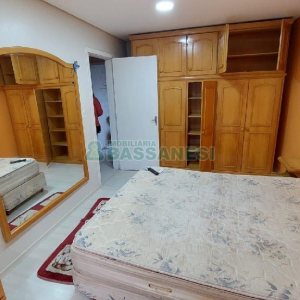 Apto Mobiliado com 67m², 2 dormitórios, 1 vaga, no bairro Centro em Caxias do Sul para Comprar