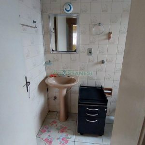 Apto Mobiliado com 67m², 2 dormitórios, 1 vaga, no bairro Centro em Caxias do Sul para Comprar