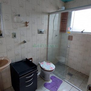 Apto Mobiliado com 67m², 2 dormitórios, 1 vaga, no bairro Centro em Caxias do Sul para Comprar