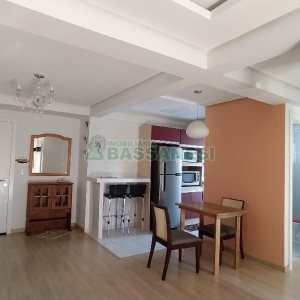 Apto Mobiliado com 68m², 2 dormitórios, 2 vagas, no bairro Lourdes em Caxias do Sul para Comprar