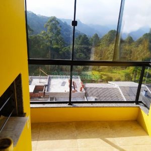 Apartamento com 70m², 2 dormitórios, 1 vaga, no bairro Bela Vista em Caxias do Sul para Alugar