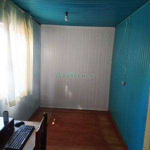 Casa com 160m², 4 dormitórios, no bairro São Leopoldo em Caxias do Sul para Comprar