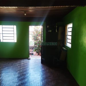 Casa com 160m², 4 dormitórios, no bairro São Leopoldo em Caxias do Sul para Comprar