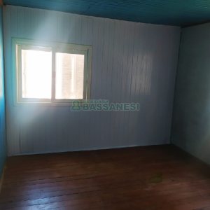 Casa com 160m², 4 dormitórios, no bairro São Leopoldo em Caxias do Sul para Comprar