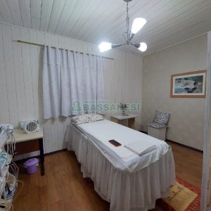 Sala com 30m², no bairro Panazzolo em Caxias do Sul para Alugar
