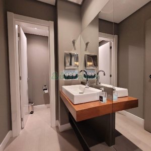 Apto Mobiliado com 85m², 2 dormitórios, 2 vagas, no bairro Panazzolo em Caxias do Sul para Alugar