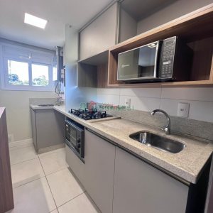 Apto Mobiliado com 40m², 1 dormitório, 1 vaga, no bairro Lourdes em Caxias do Sul para Alugar