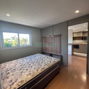 Apto Mobiliado com 40m², 1 dormitório, 1 vaga, no bairro Lourdes em Caxias do Sul para Alugar