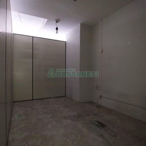 Loja com 142m², no bairro São Pelegrino em Caxias do Sul para Comprar