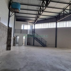 Pavilhão com 380m², no bairro Nossa Senhora de Fátima em Caxias do Sul para Alugar