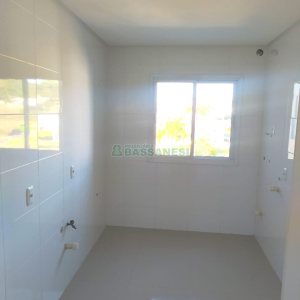 Apartamento com 60m², 2 dormitórios, 1 vaga, no bairro São Luiz em Caxias do Sul para Comprar