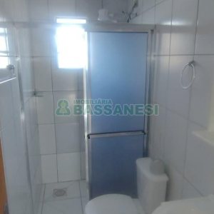 Apartamento com 47m², 2 dormitórios, 1 vaga, no bairro Cidade Industrial em Caxias do Sul para Comprar