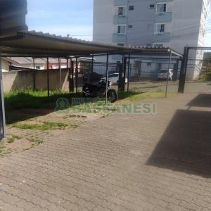 Apartamento com 47m², 2 dormitórios, 1 vaga, no bairro Cidade Industrial em Caxias do Sul para Comprar