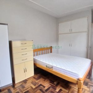 Apto Mobiliado com 40m², 1 dormitório, no bairro São Pelegrino em Caxias do Sul para Comprar