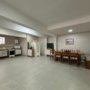 Loja com 57m², no bairro Lourdes em Caxias do Sul para Alugar