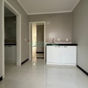 Loja com 57m², no bairro Lourdes em Caxias do Sul para Alugar