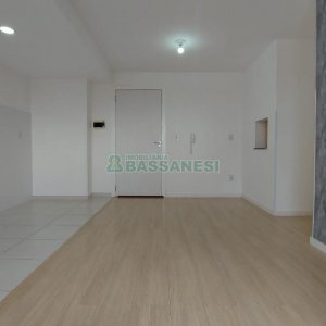 Apartamento com 53m², 2 dormitórios, 1 vaga, no bairro Santa Lúcia em Caxias do Sul para Alugar