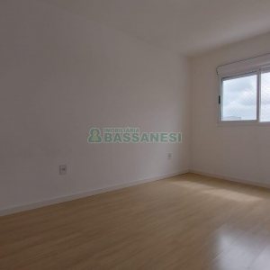 Apartamento com 53m², 2 dormitórios, 1 vaga, no bairro Santa Lúcia em Caxias do Sul para Alugar