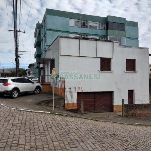 Casa com 100m², 3 dormitórios, no bairro Sagrada Família em Caxias do Sul para Comprar