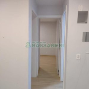 Apartamento com 56m², 2 dormitórios, 1 vaga, no bairro Desvio Rizzo em Caxias do Sul para Comprar