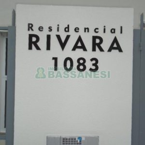 Apartamento com 56m², 2 dormitórios, 1 vaga, no bairro Desvio Rizzo em Caxias do Sul para Comprar